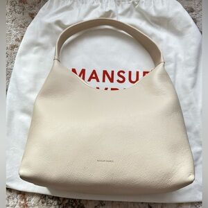 ❗️SOLD❗️Mansur Gavriel Medium-sized Candy Hobo Bag